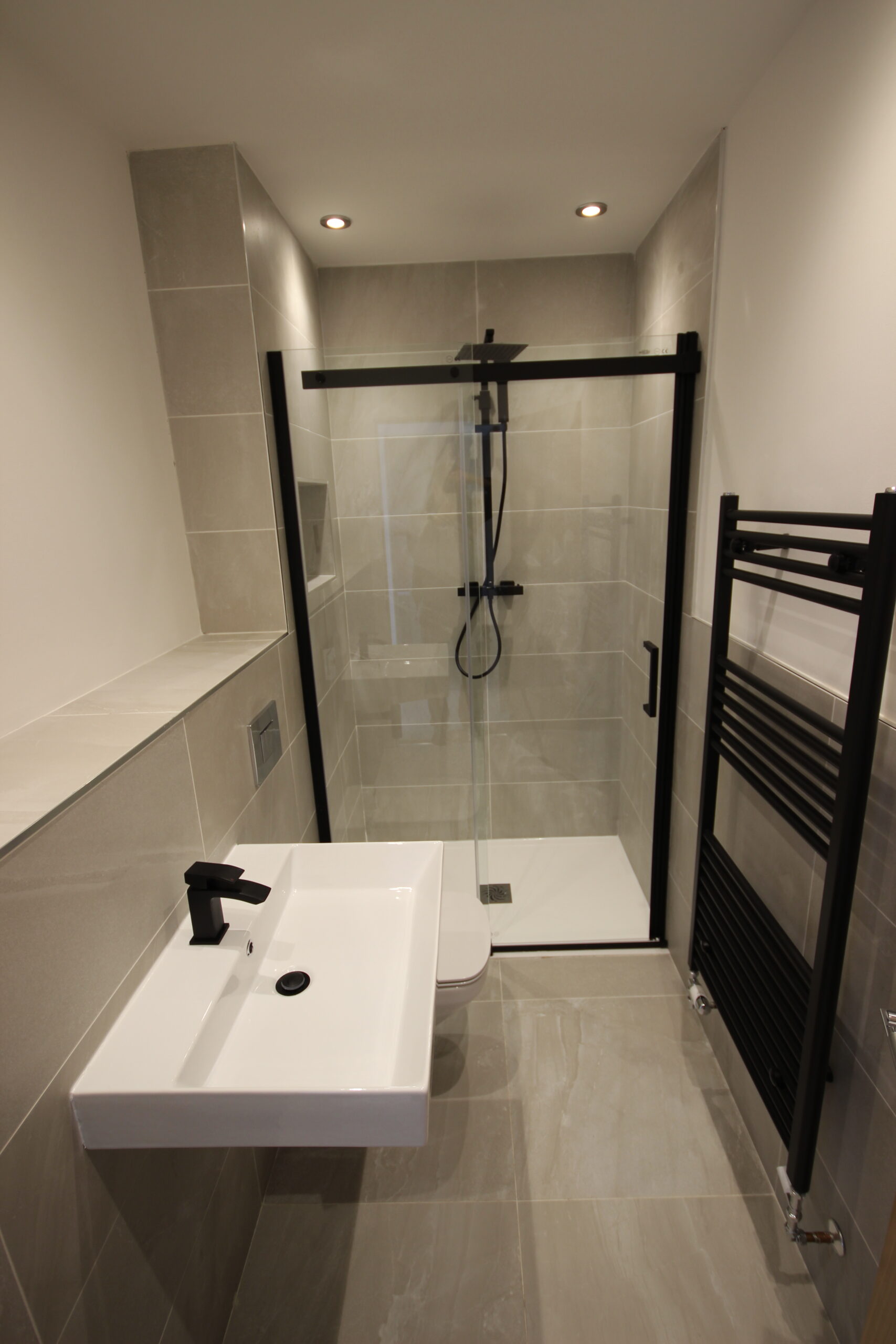 Carefully finished Macrane Properties interior